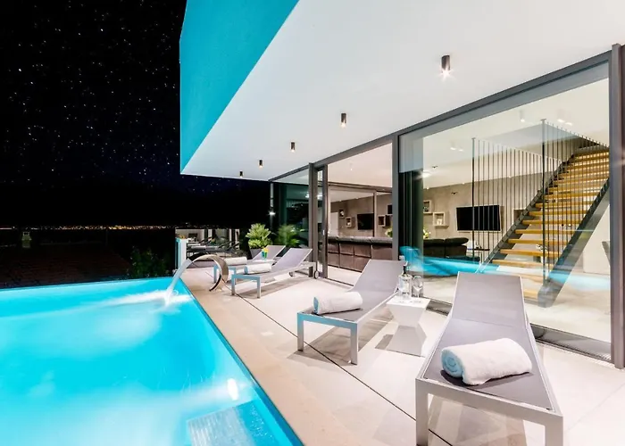Luxury Vitae וילה סוטיבאן