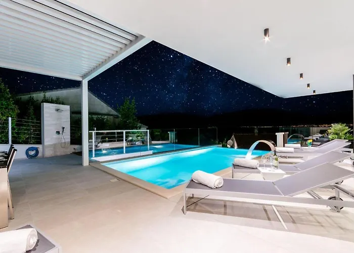 Luxury Vitae וילה סוטיבאן