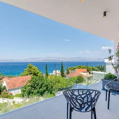 Vila Luxury Vitae Sutivan