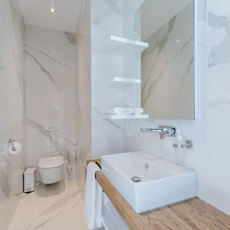 Luxury Vitae Villa
