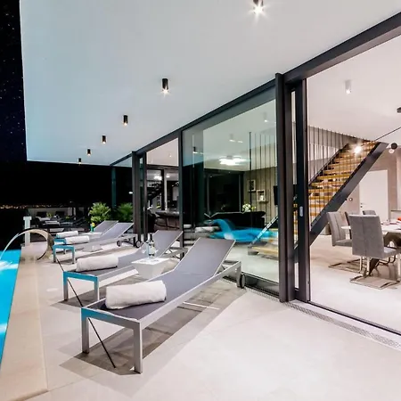 Villa Luxury Vitae *